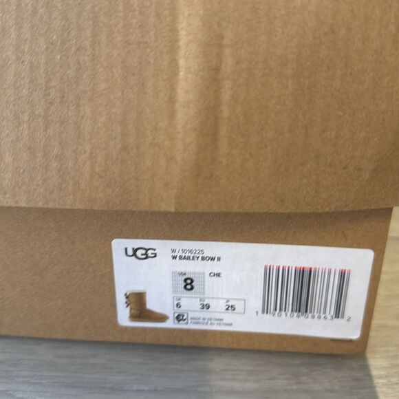UGG Bailey Bow II Chestnut size 8 NWT in box - Picture 9 of 13